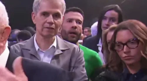 ‘Exército de Lula’: Janones é internado em SP com arritmia cardíaca após debate da Band