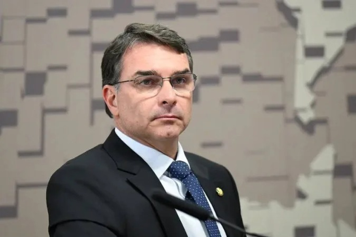 Federação PP-União sinaliza neutralidade e ameaça plano eleitoral de Flávio