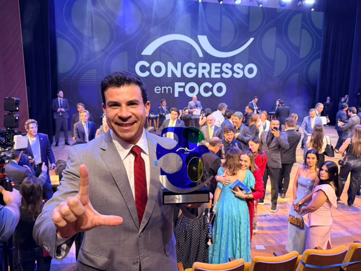 Carlos Veras é eleito melhor deputado federal de Pernambuco