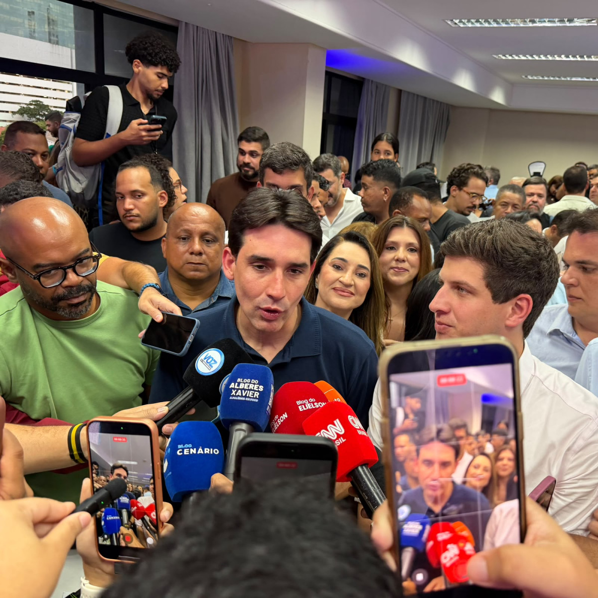 Silvio Costa Filho celebra homologação de Carlos Costa como vice e projeta bancada forte do Republicanos