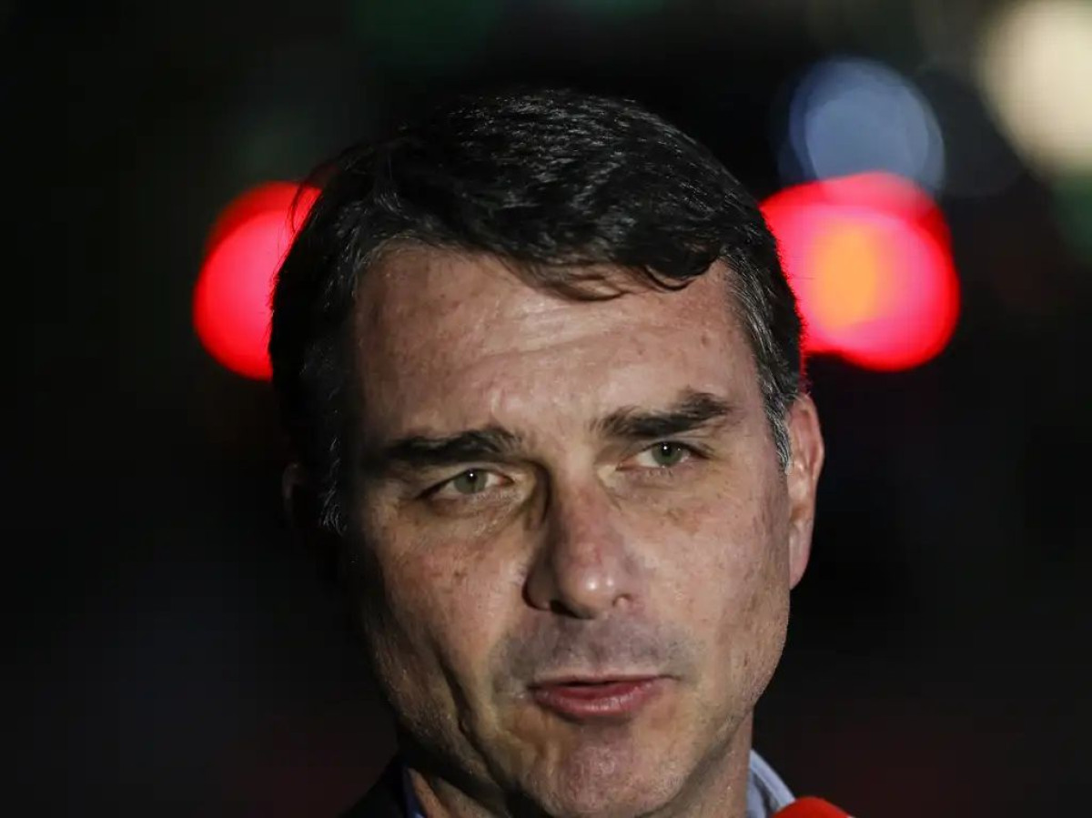 Flávio diz que campanha é “luta do bem contra o mal”
