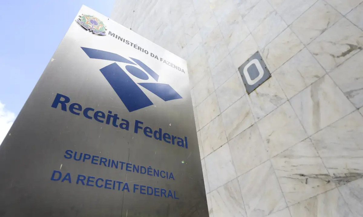 Receita Federal prevê arrecadamento de R$ 17,2 bilhões com Imposto de Renda sobre dividendos